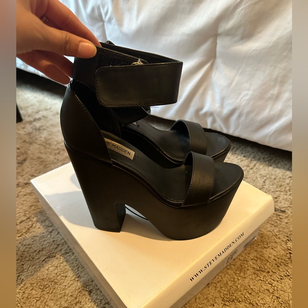 Steve Madden heels